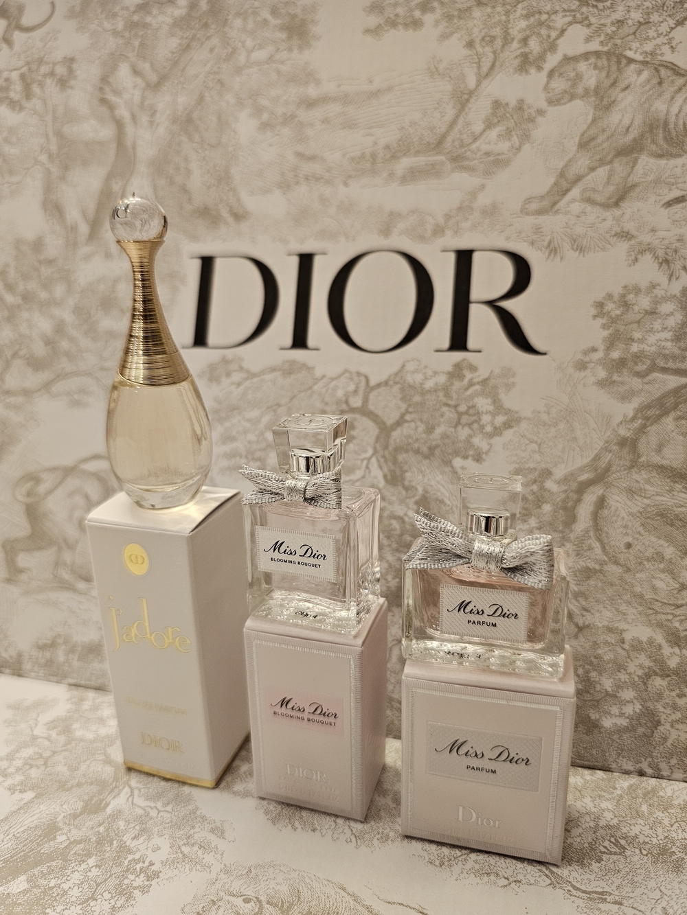 Dior